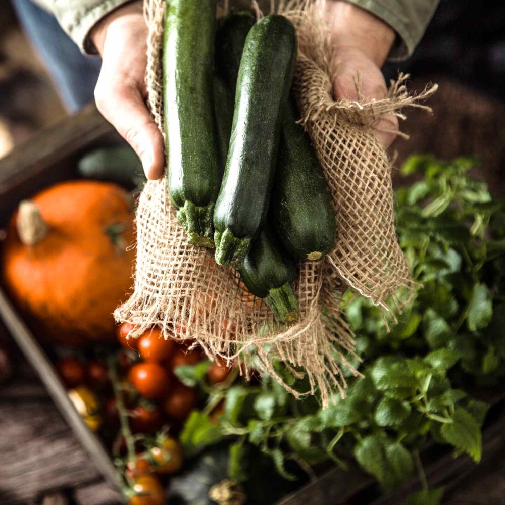 farmer-PCP5GY8.jpg